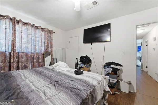 $210,000 | 6015 Landover Circle, Morrow, GA 30260