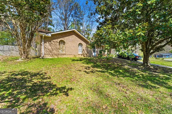 $210,000 | 6015 Landover Circle, Morrow, GA 30260