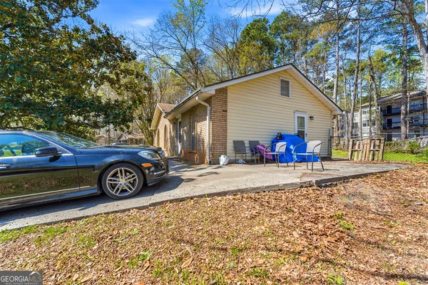 $210,000 | 6015 Landover Circle, Morrow, GA 30260