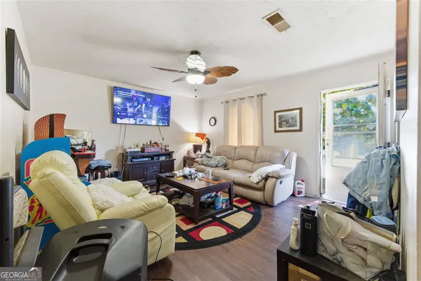 $210,000 | 6015 Landover Circle, Morrow, GA 30260