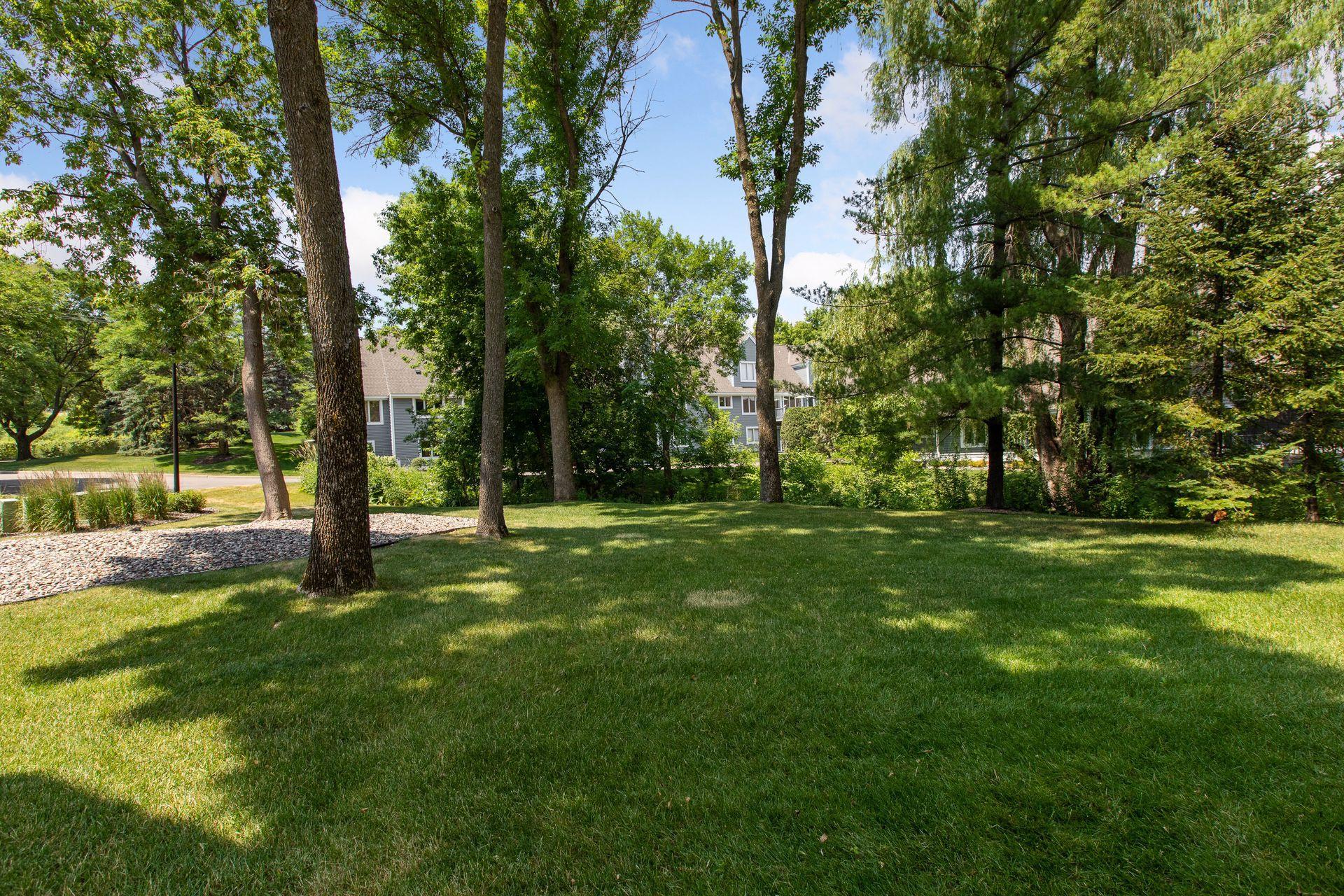 1541 Hollybrook Road Wayzata, MN 55391 - Photo 18 of 19