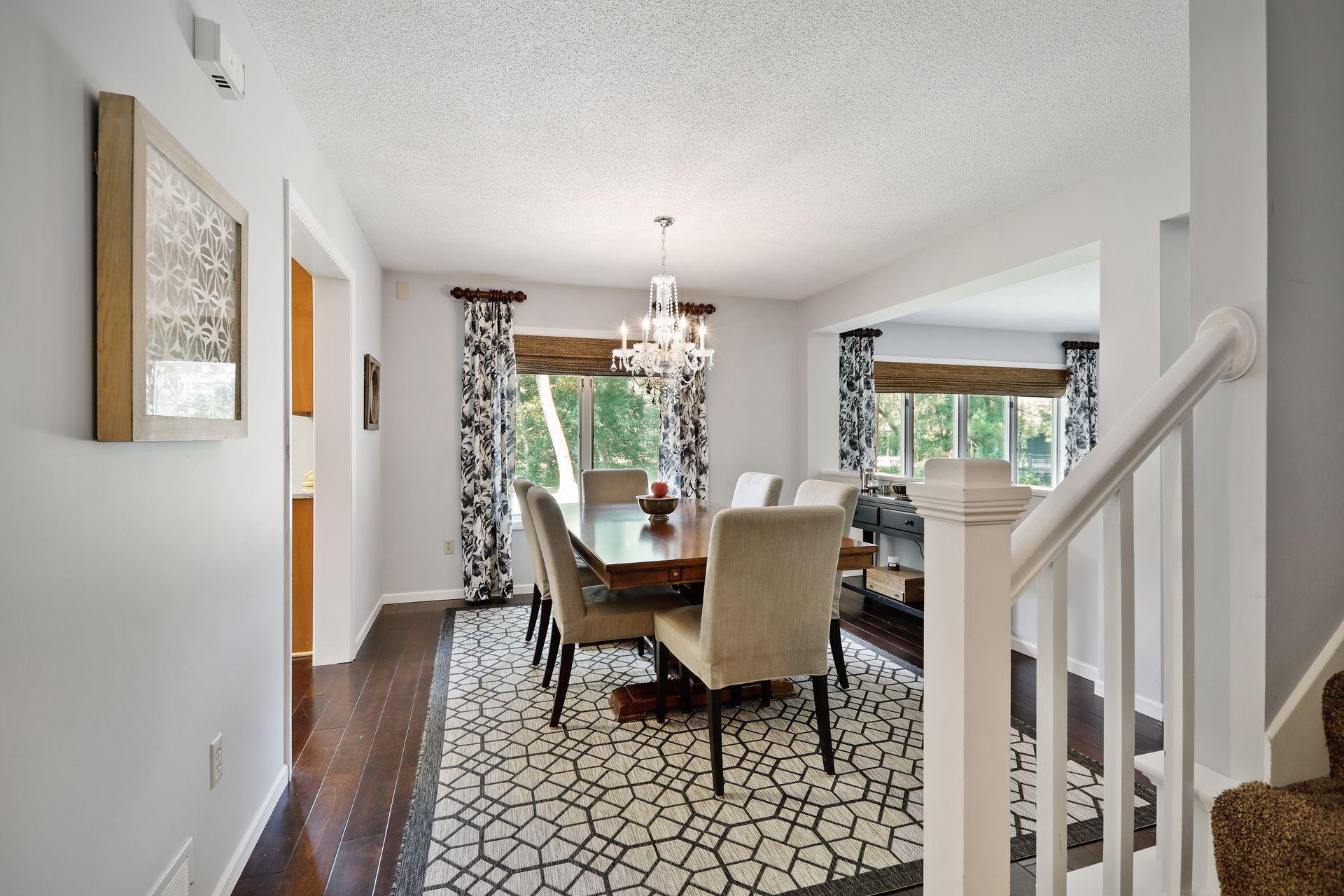 1541 Hollybrook Road Wayzata, MN 55391 - Photo 4 of 19