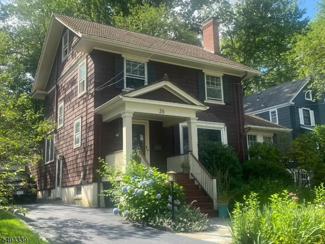 $975,000 | 26 Kensington Terrace, Maplewood, NJ 07040