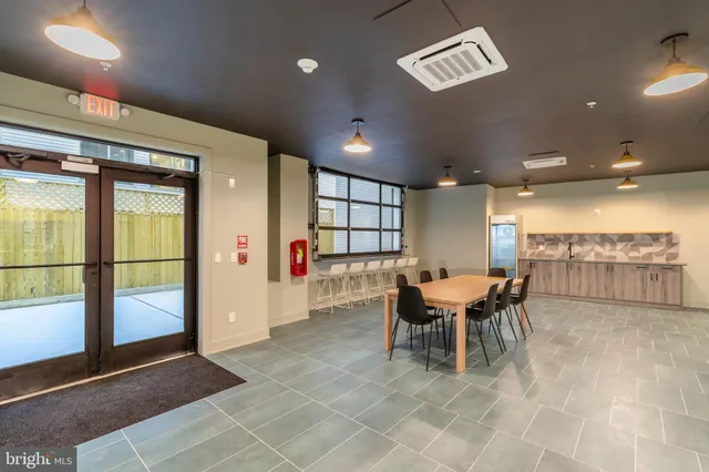 $1,795 | 629 West Girard Avenue, Unit 203, Philadelphia, PA 19123