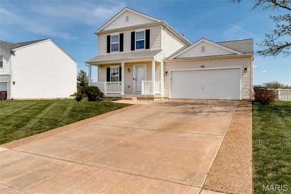 $315,000 | 460 Creek Bend Drive, Moscow Mills, MO 63362