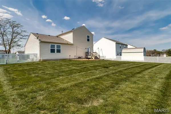 $315,000 | 460 Creek Bend Drive, Moscow Mills, MO 63362