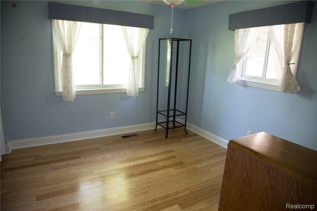 3800 Napier Road Canton, MI 48187 - Photo 10 of 29 K91A6375.jpg