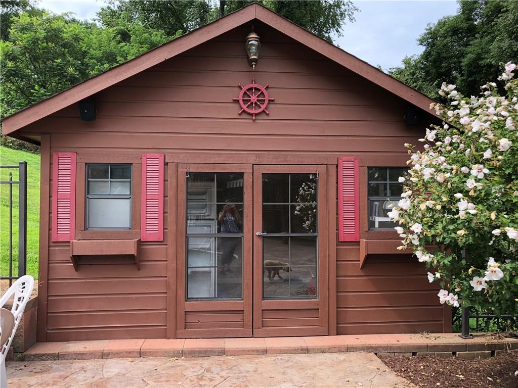 31 Dovercrest Road Eighty Four, PA 15330 - Photo 22 of 23 Pool house with changing room with full size refrigerator.