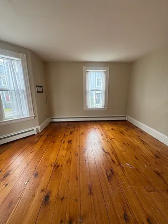 $2,750 | 9 Darling Street, Unit 1, Marblehead, MA 01945