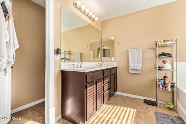 $400,000 | 2929 West La Salle Street, Phoenix, AZ 85041