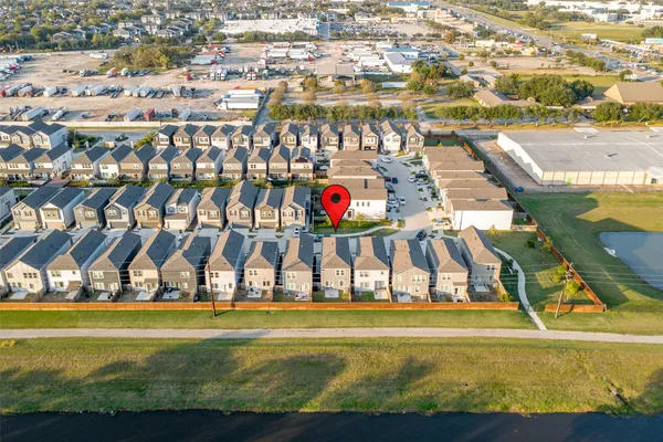 $2,100 | 14719 Silent Gulf Avenue, Houston, TX 77082