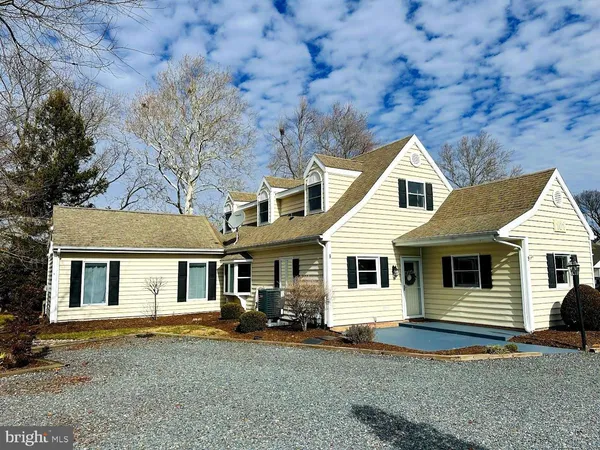 $309,000 | 101 Records Pond Court, Unit 9, Laurel, DE 19956