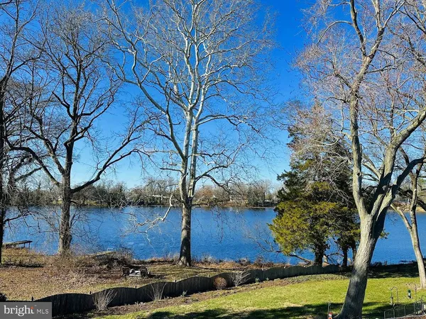 $309,000 | 101 Records Pond Court, Unit 9, Laurel, DE 19956