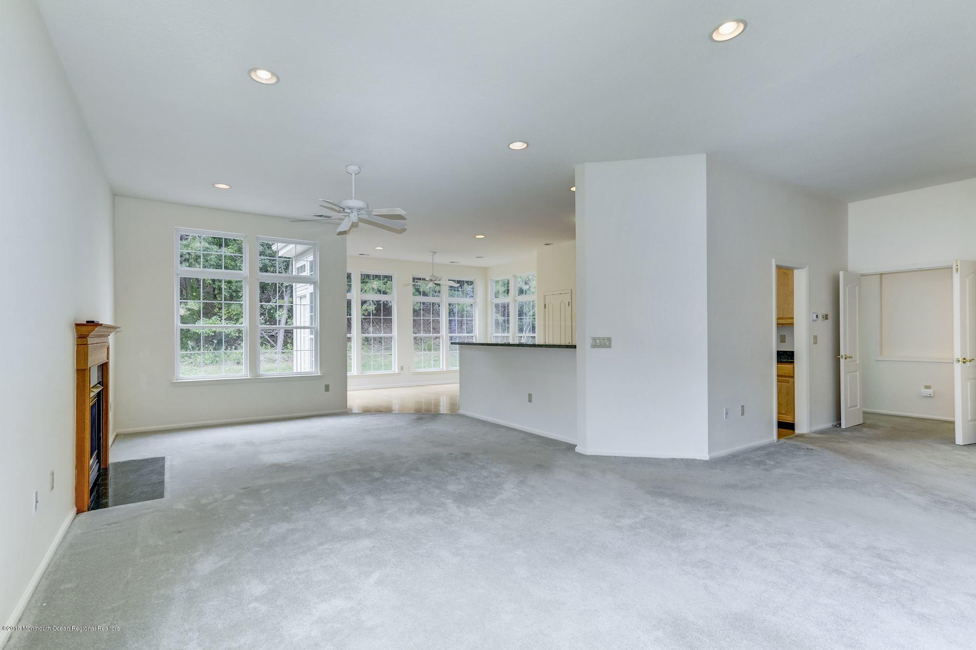 2537 Morningstar Road Manasquan, NJ 08736 - Photo 18 of 54 Family Room
