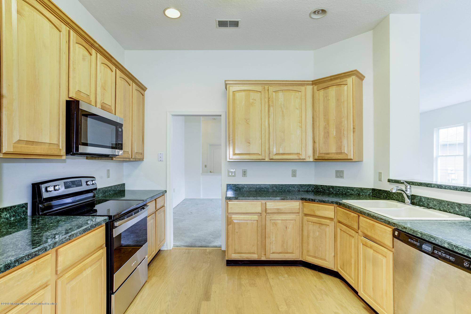 2537 Morningstar Road Manasquan, NJ 08736 - Photo 33 of 54 Kitchen
