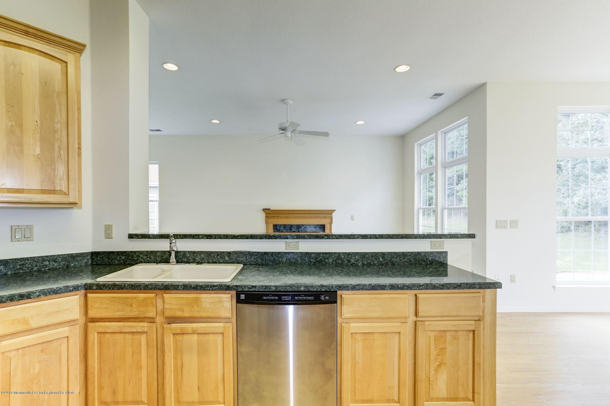 2537 Morningstar Road Manasquan, NJ 08736 - Photo 34 of 54 Kitchen