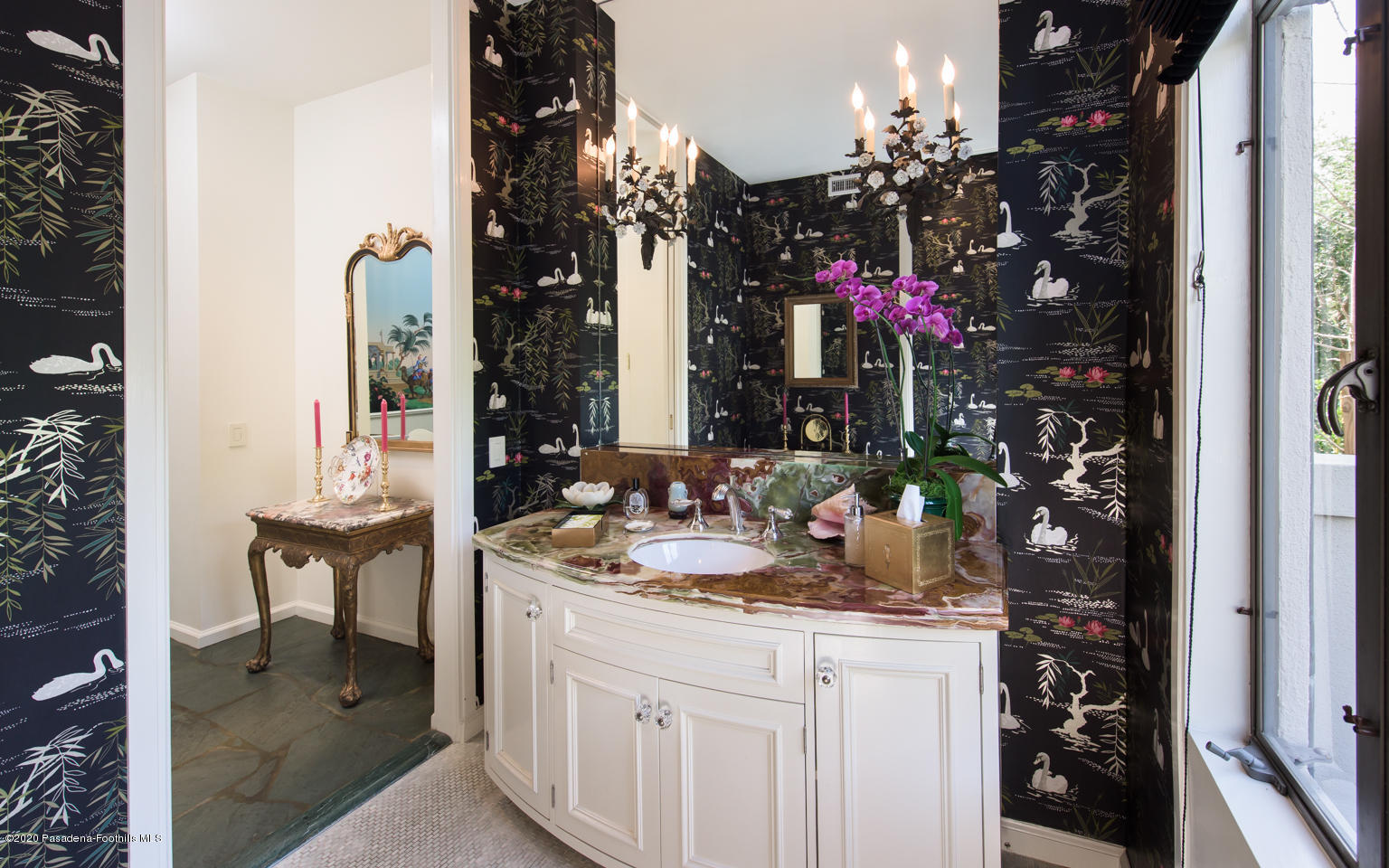 988 Buckingham Place Pasadena, CA 91105 - Photo 11 of 38 a bathroom with a sink vanity and a mirror