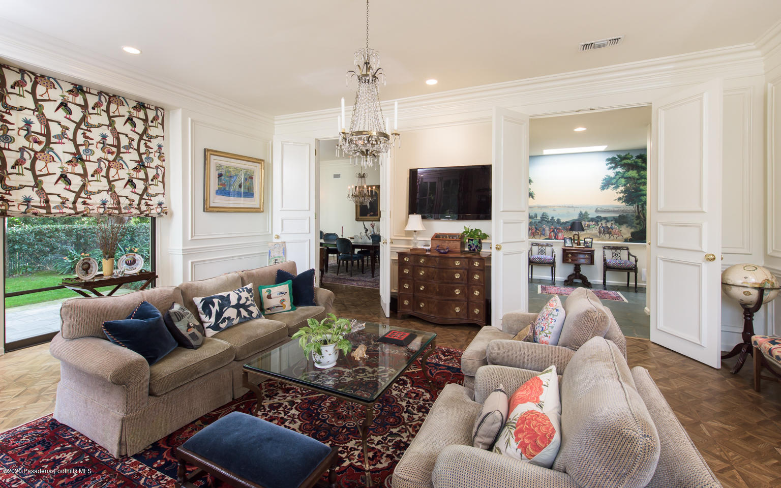 988 Buckingham Place Pasadena, CA 91105 - Photo 13 of 38 a living room with furniture and a flat screen tv