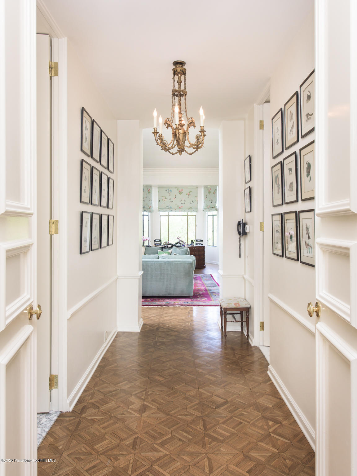 988 Buckingham Place Pasadena, CA 91105 - Photo 18 of 38 a view of a living room and a chandelier