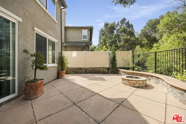 $5,000 | 631 Clearwater Creek Drive, Unit 30, Thousand Oaks, CA 91320