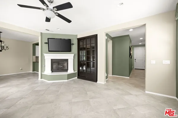 $5,000 | 631 Clearwater Creek Drive, Unit 30, Thousand Oaks, CA 91320