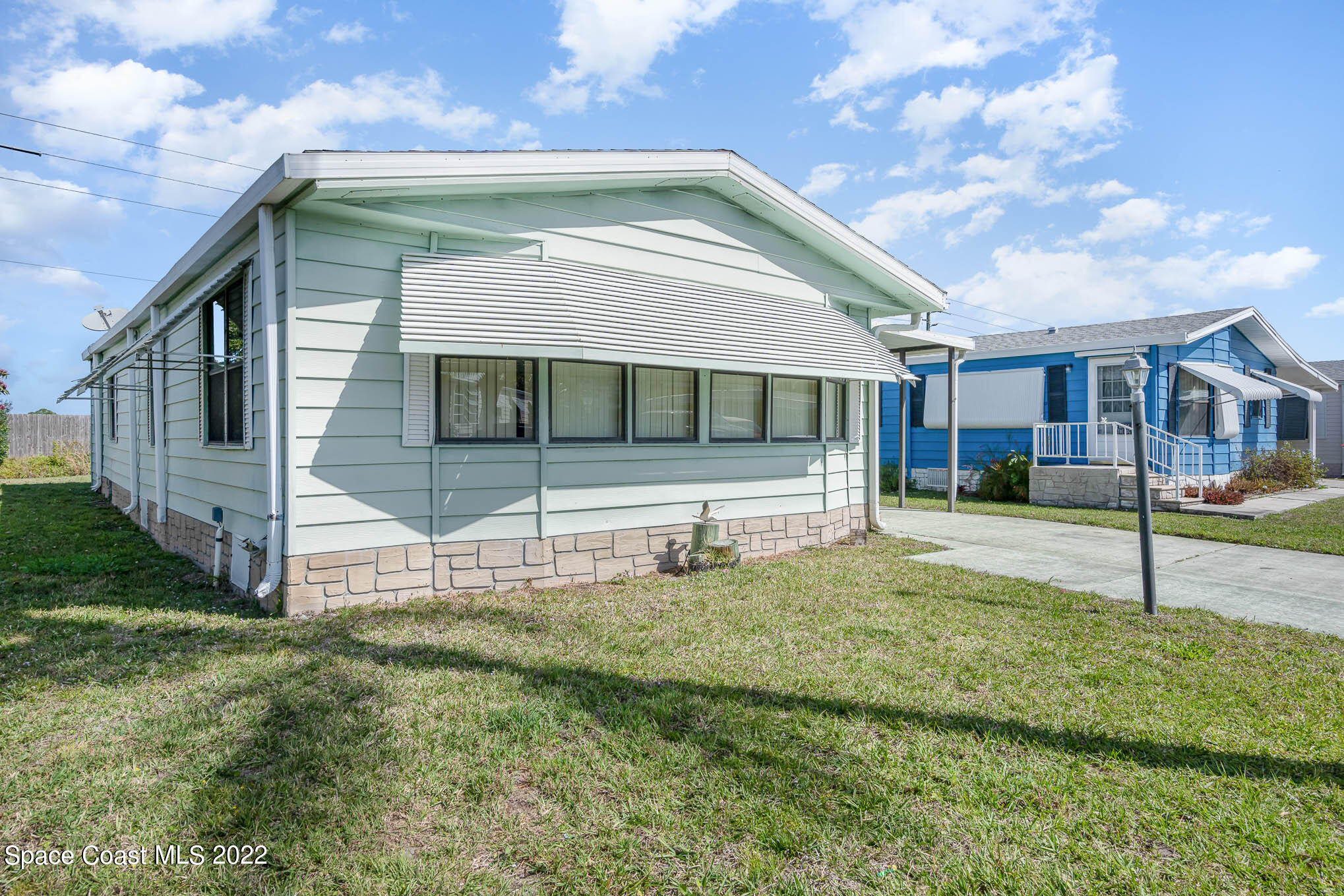 732 Periwinkle Drive Sebastian, FL 32976 - Photo 3 of 19 MAS06370-Edit