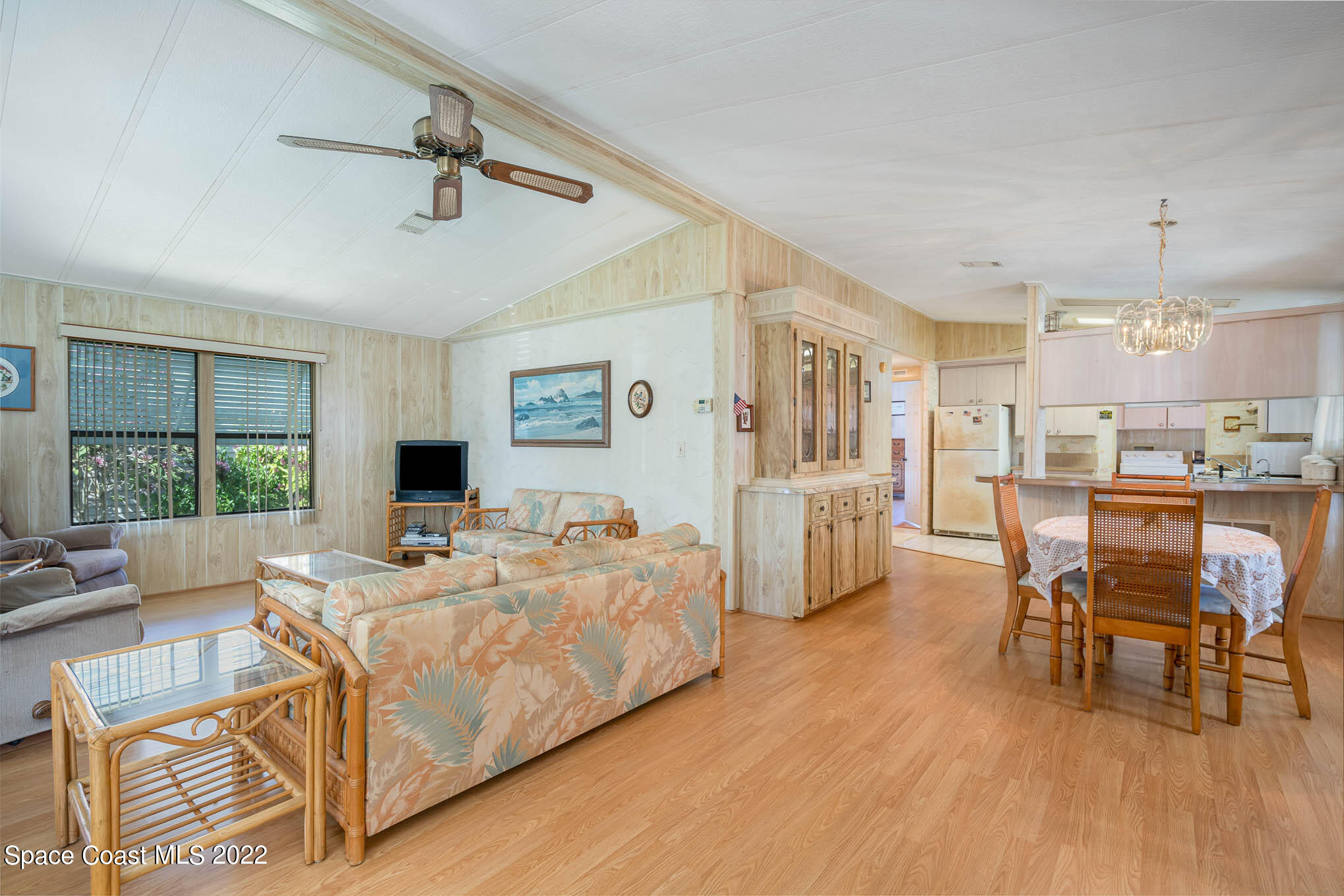 732 Periwinkle Drive Sebastian, FL 32976 - Photo 9 of 19 MAS06384-Edit