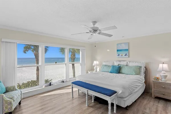 $4,400 | 2900 Gulf Boulevard, Unit 211, Belleair Beach, FL 33786