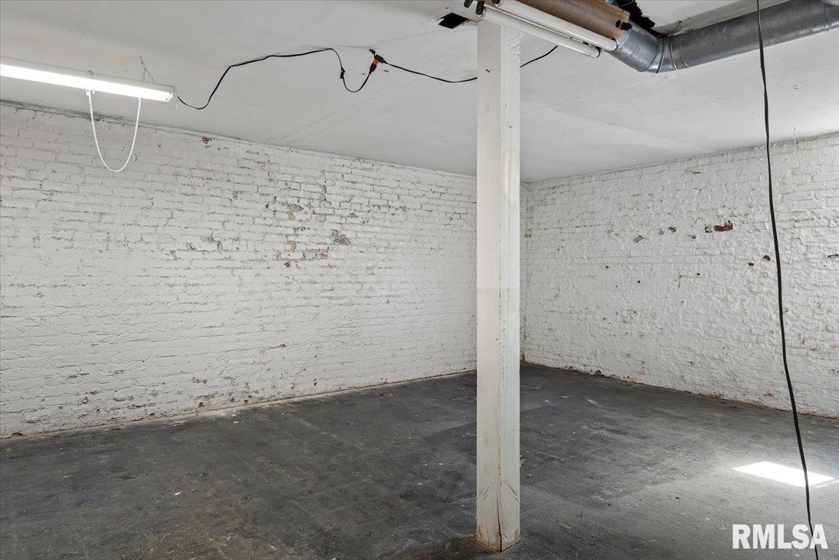 845 South Columbia Avenue Springfield, IL 62704 - Photo 19 of 25