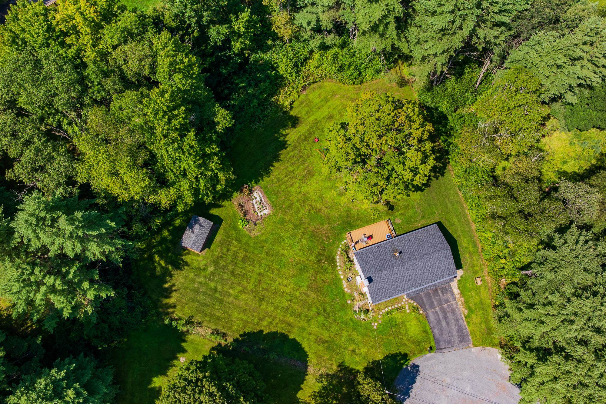 11 Gilson Road Lebanon, NH 03784 - Photo 4 of 47 Gallery Image 4