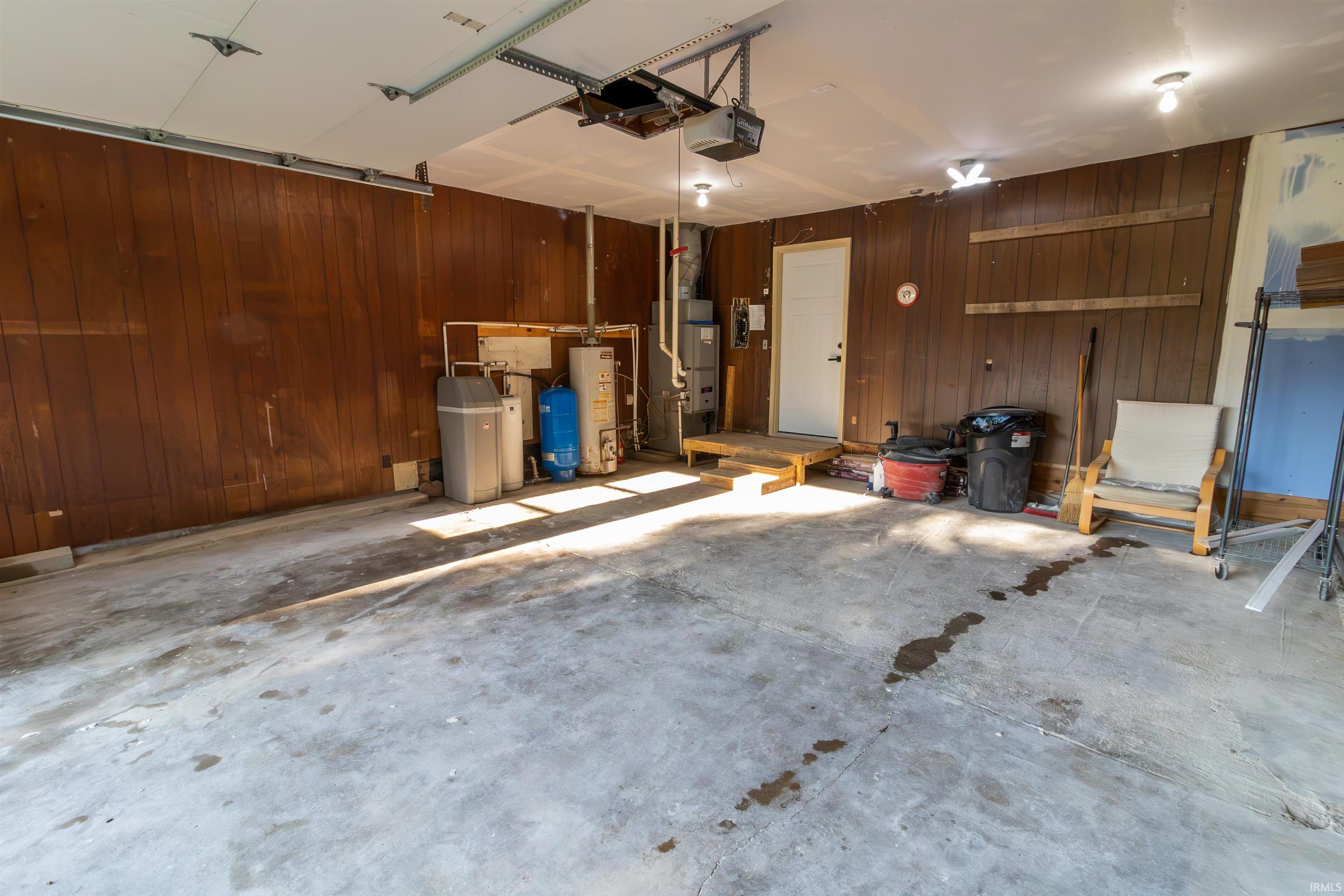 3310 North Rangeline Road Huntington, IN 46750 - Photo 23 of 25 Gallery Image 23