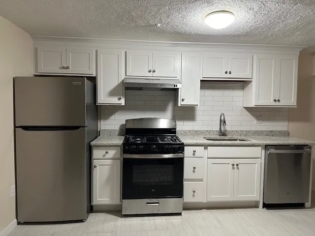 $1,900 | 362 Centre Street, Unit 4, Quincy, MA 02169