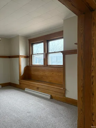 $1,400 | 1702 Crescent Avenue, Fort Wayne, IN 46805