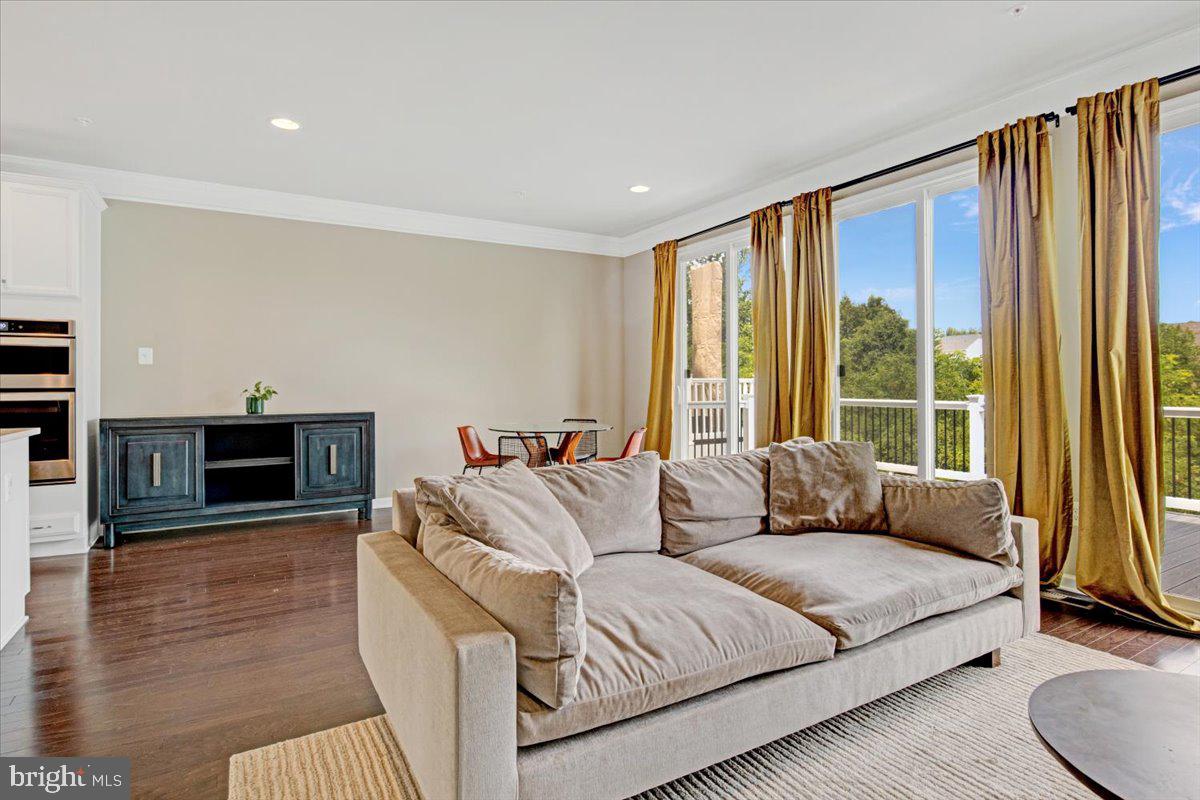 4014 Winding Waters Terrace Upper Marlboro, MD 20772 - Photo 4 of 33