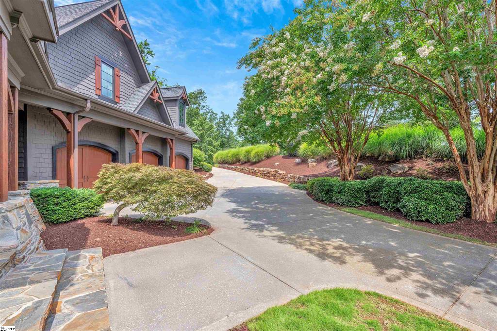 156 Cherokee Rose Trail Marietta, SC 29661 - Photo 4 of 50