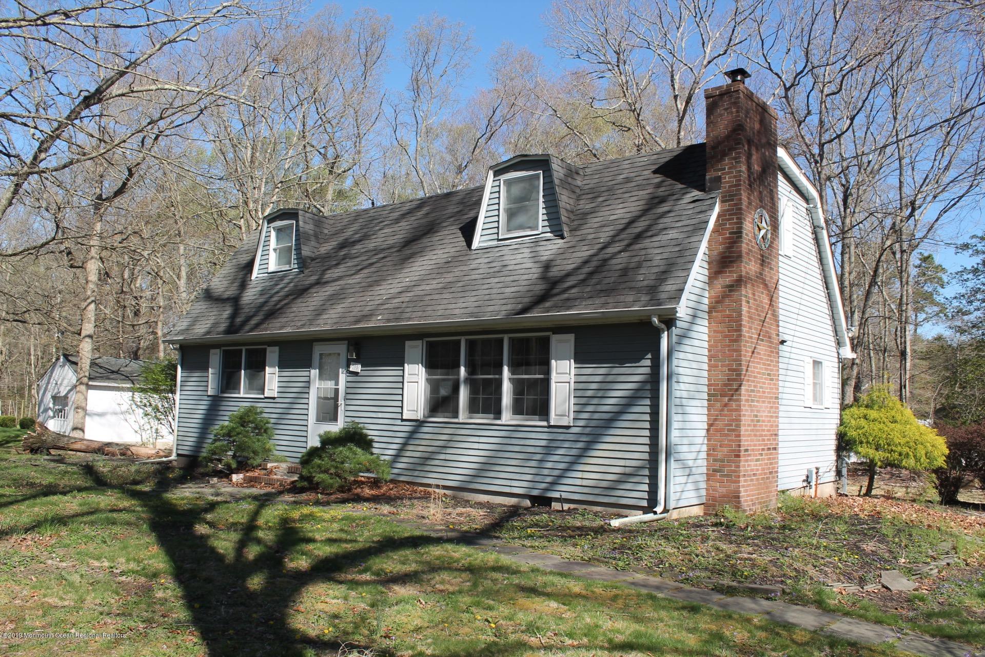 205 West Millstream Road Cream Ridge, NJ 08514 - Photo 1 of 23 IMG_4219