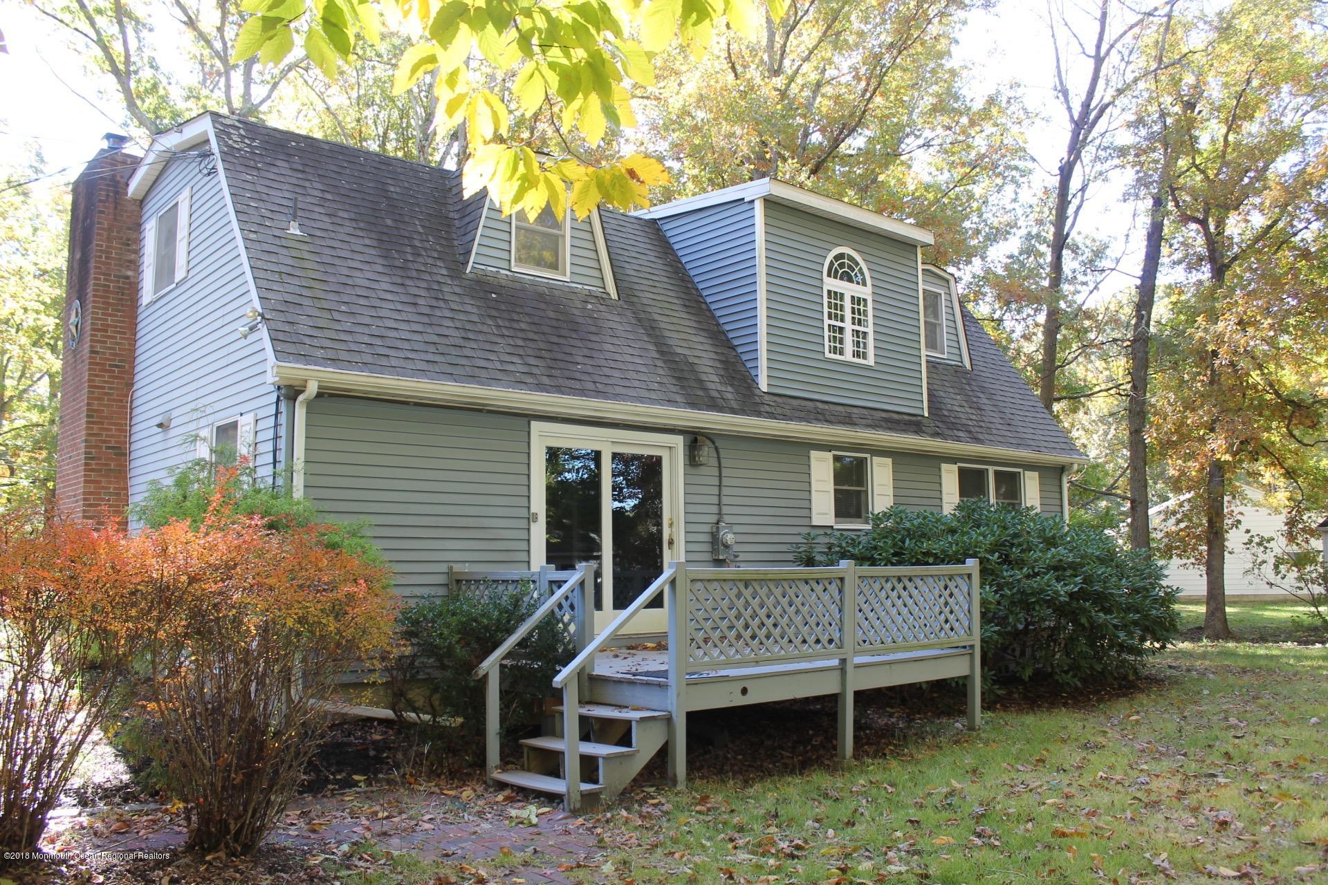 205 West Millstream Road Cream Ridge, NJ 08514 - Photo 4 of 23 IMG_4167