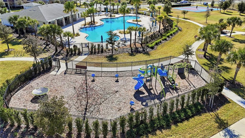 15609 Water Spring Boulevard Winter Garden, FL 34787 - Photo 36 of 36 a view of water fountain