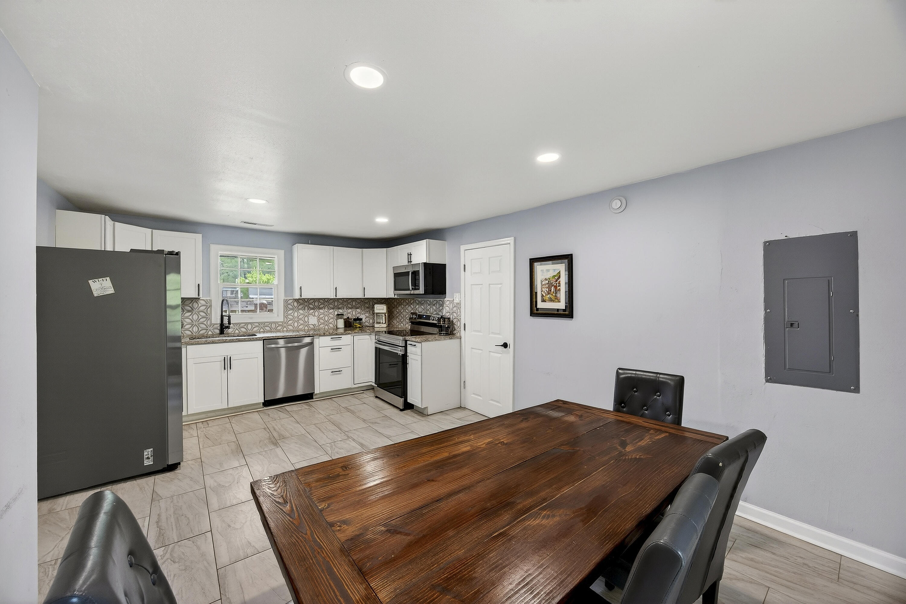 4317-4319 Davison Road Ravenel, SC 29470 - Photo 14 of 42