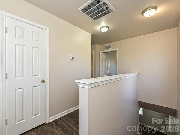 a view of utility room