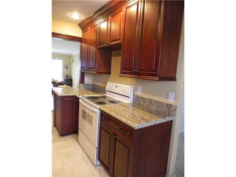 8642 Chevy Chase Drive, Unit 138 Boca Raton, FL 33433 - Photo 18 of 18 Kitchen