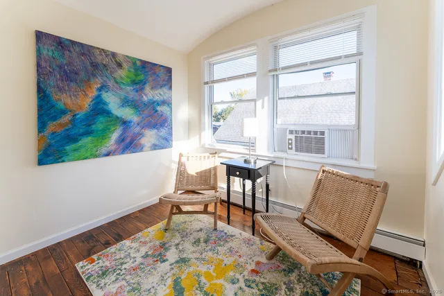 $2,200 | 4 Coburn Avenue, Stonington, CT 06355