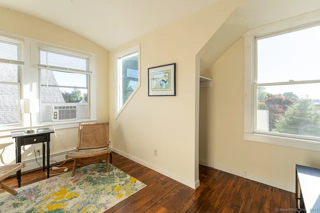 $2,200 | 4 Coburn Avenue, Stonington, CT 06355