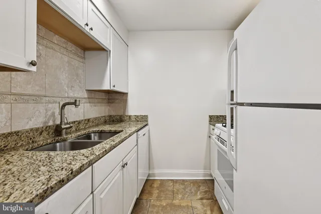 $116,000 | 507 Wilson Bridge Drive, Unit 6706 A2, Oxon Hill, MD 20745