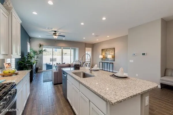 $2,900 | 2034 West Yellowbird Lane, Phoenix, AZ 85085