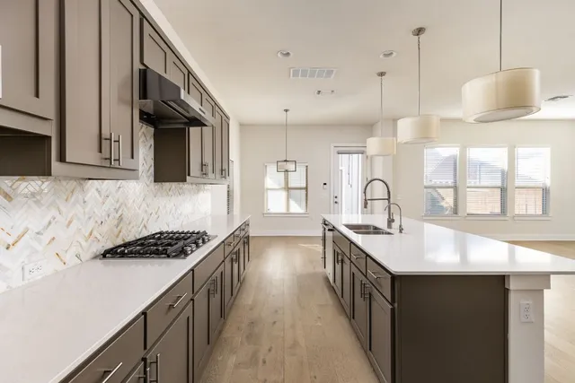 $4,500 | 2401 McBee Street, Austin, TX 78723