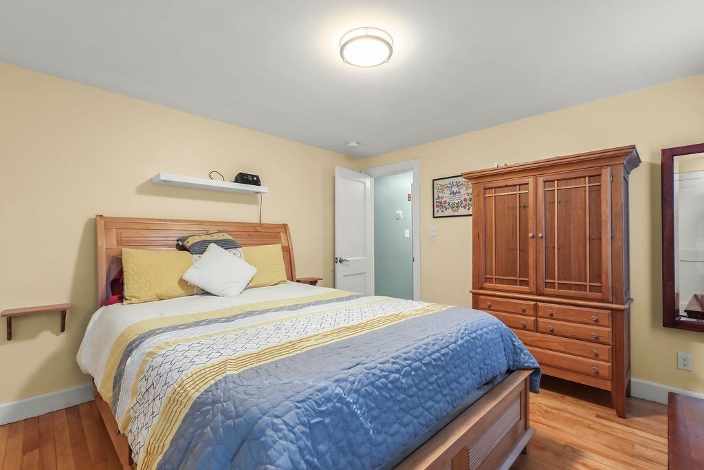 701 Greendale Avenue Needham, MA 02492 - Photo 6 of 15