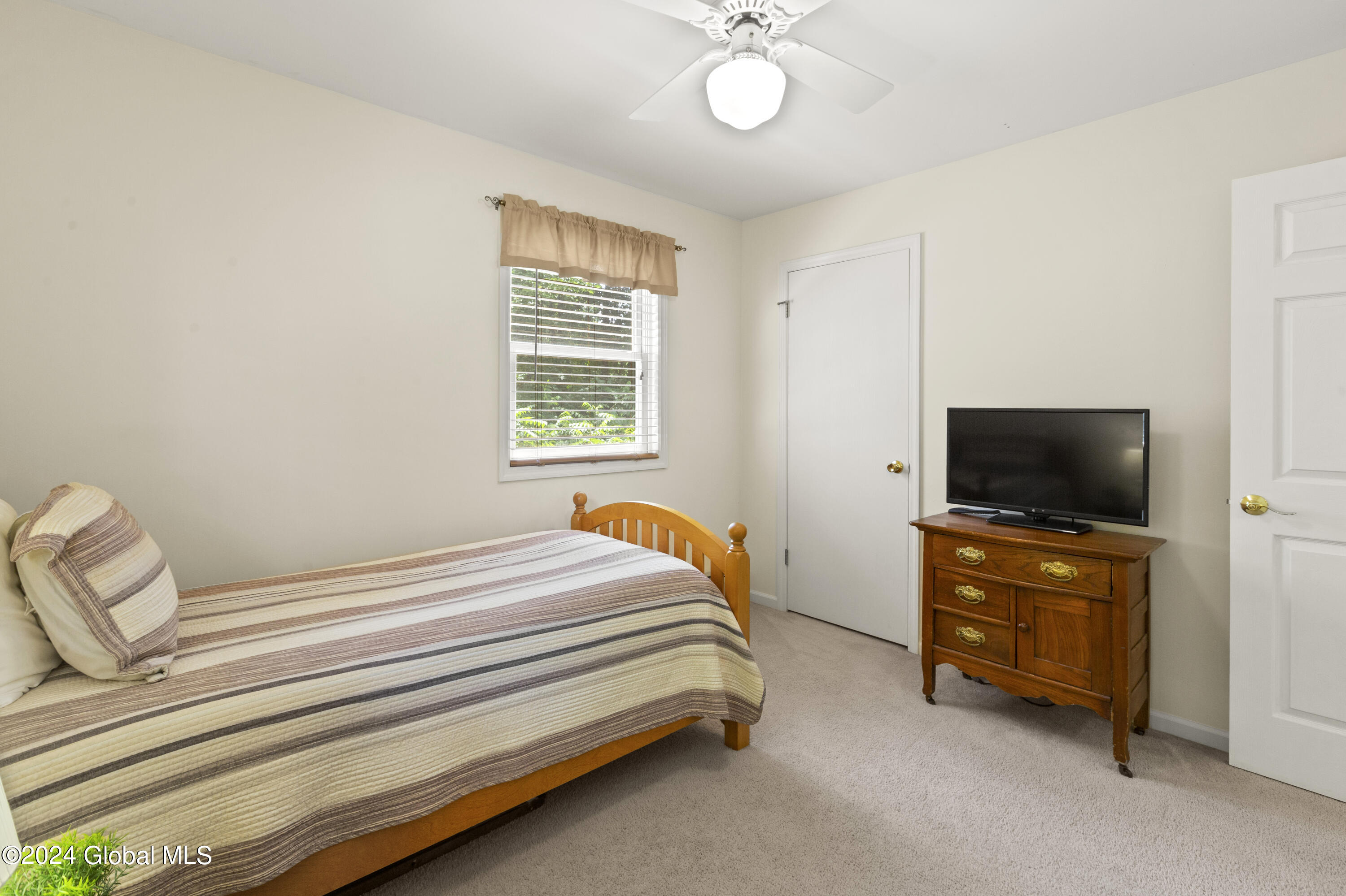2 Ridge Lane Ballston Lake, NY 12019 - Photo 21 of 35 Ready for restful slumber!