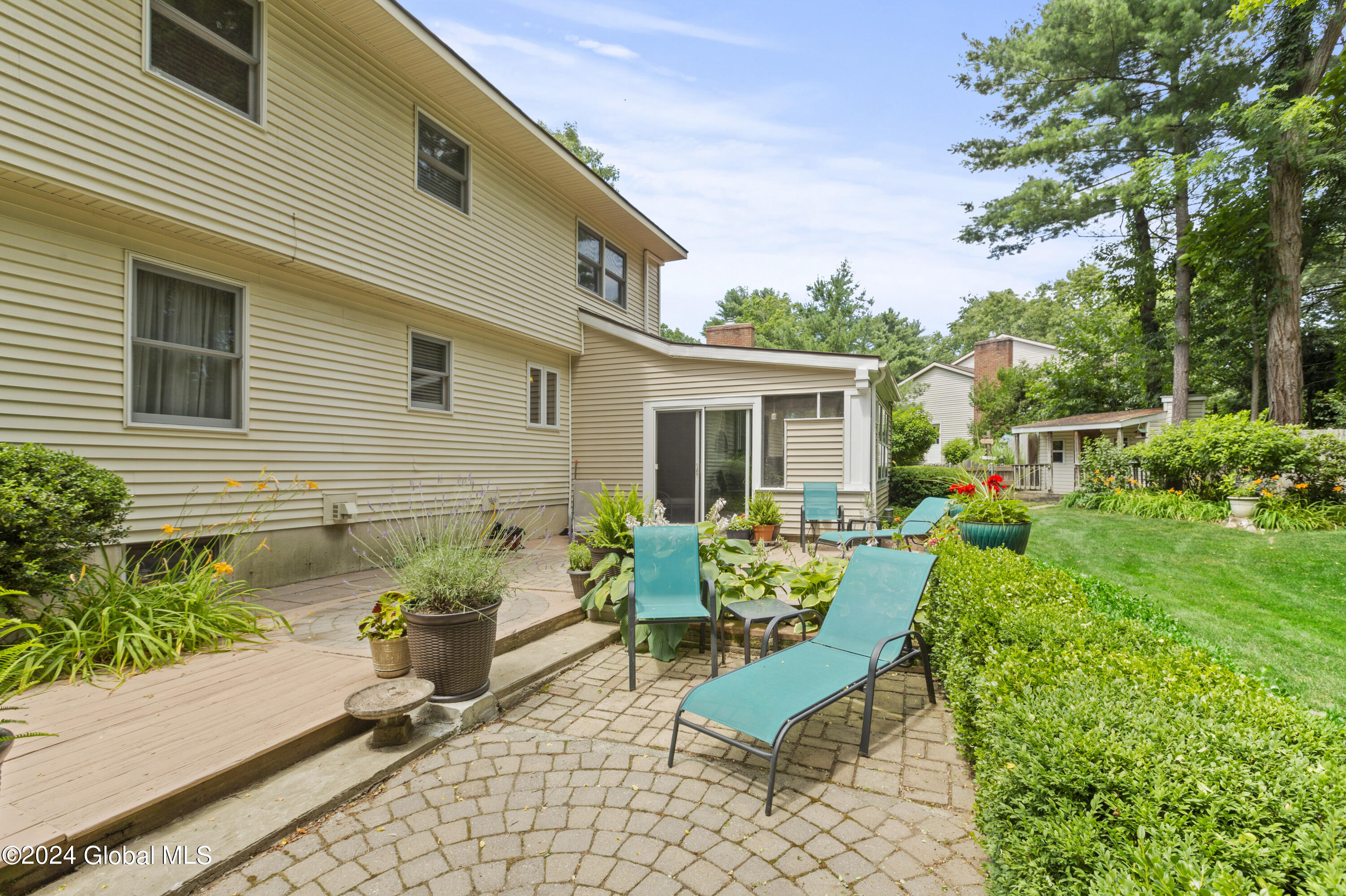 2 Ridge Lane Ballston Lake, NY 12019 - Photo 30 of 35 Tasteful, easy entertaining.