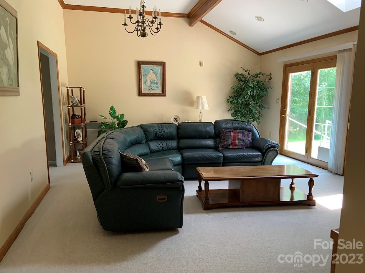 2403 Pinckney Road Chester, SC 29706 - Photo 4 of 19 a living room with furniture and a couch